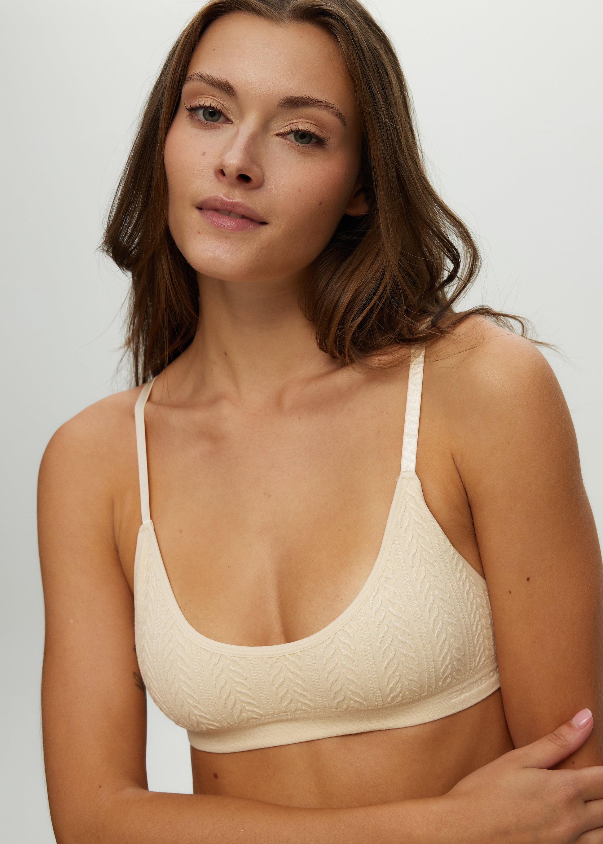Seamless Scoop Neck Bralette